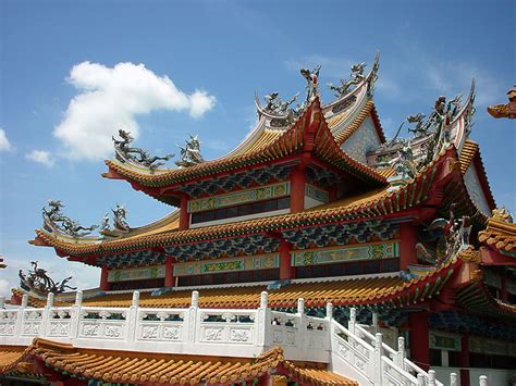  Il Tempio di Tianhou: Un gioiello architettonico che sfiora il cielo!